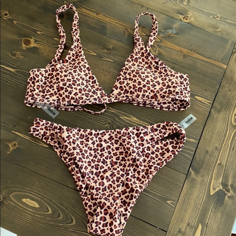 Brand new cheetah bikini !